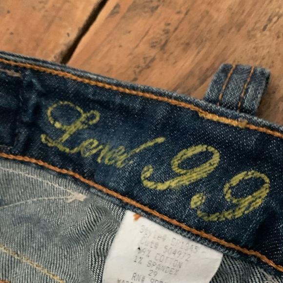 Level 99 hair on hide low rise home designed jeans - Picture 7 of 11